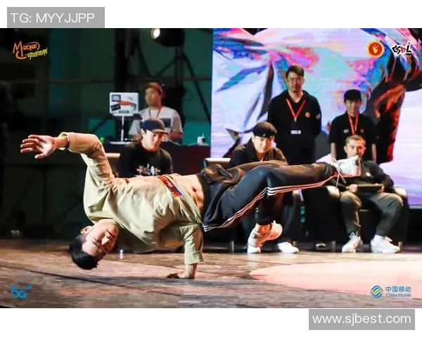 杭州攀岩队在世界街舞大赛中以93分高居积分榜首位